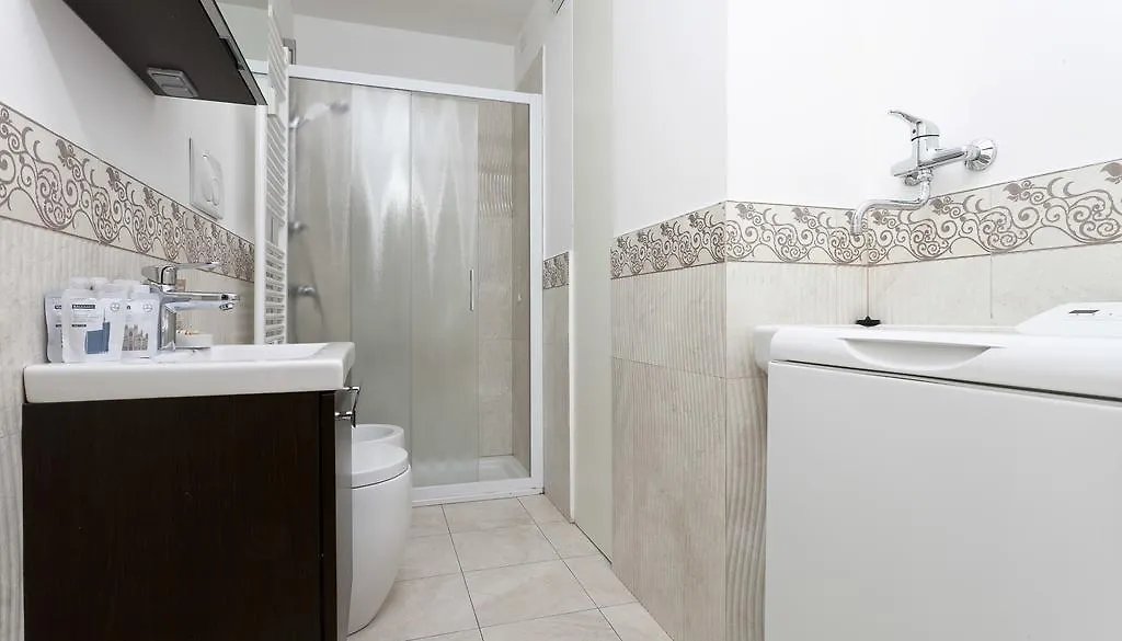 Italianway-Reggimento Savoia Appartement Milaan