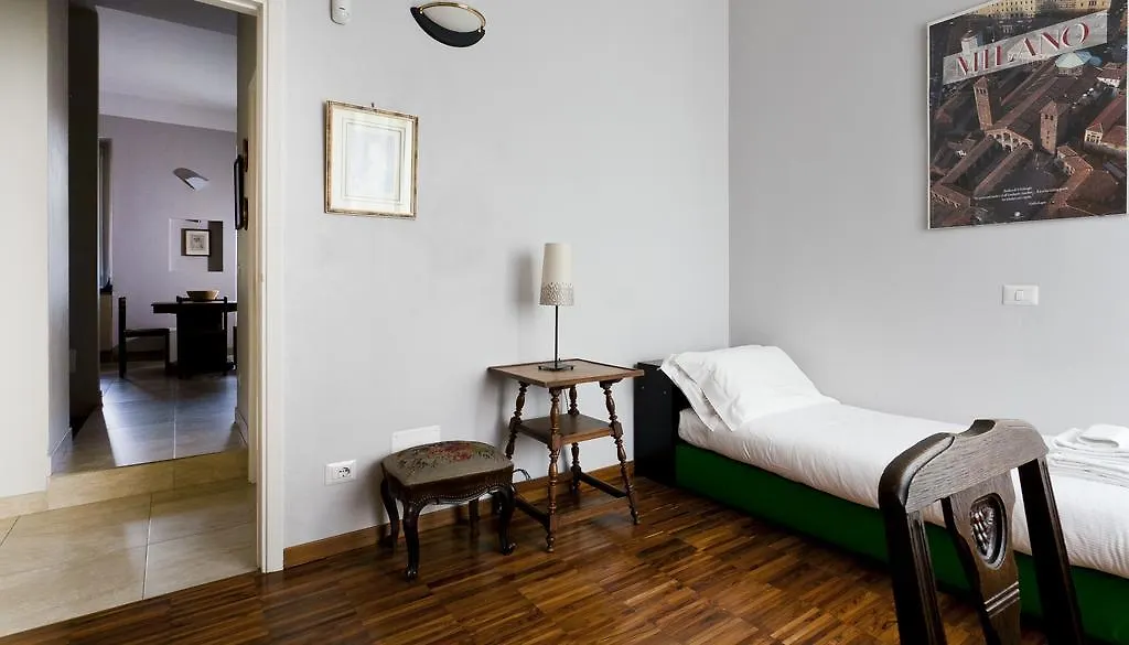 Italianway-Reggimento Savoia Apartment Milan