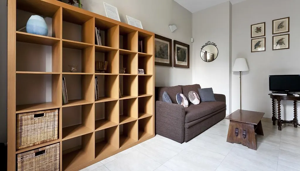 Italianway-Reggimento Savoia Apartment Milan 0*,